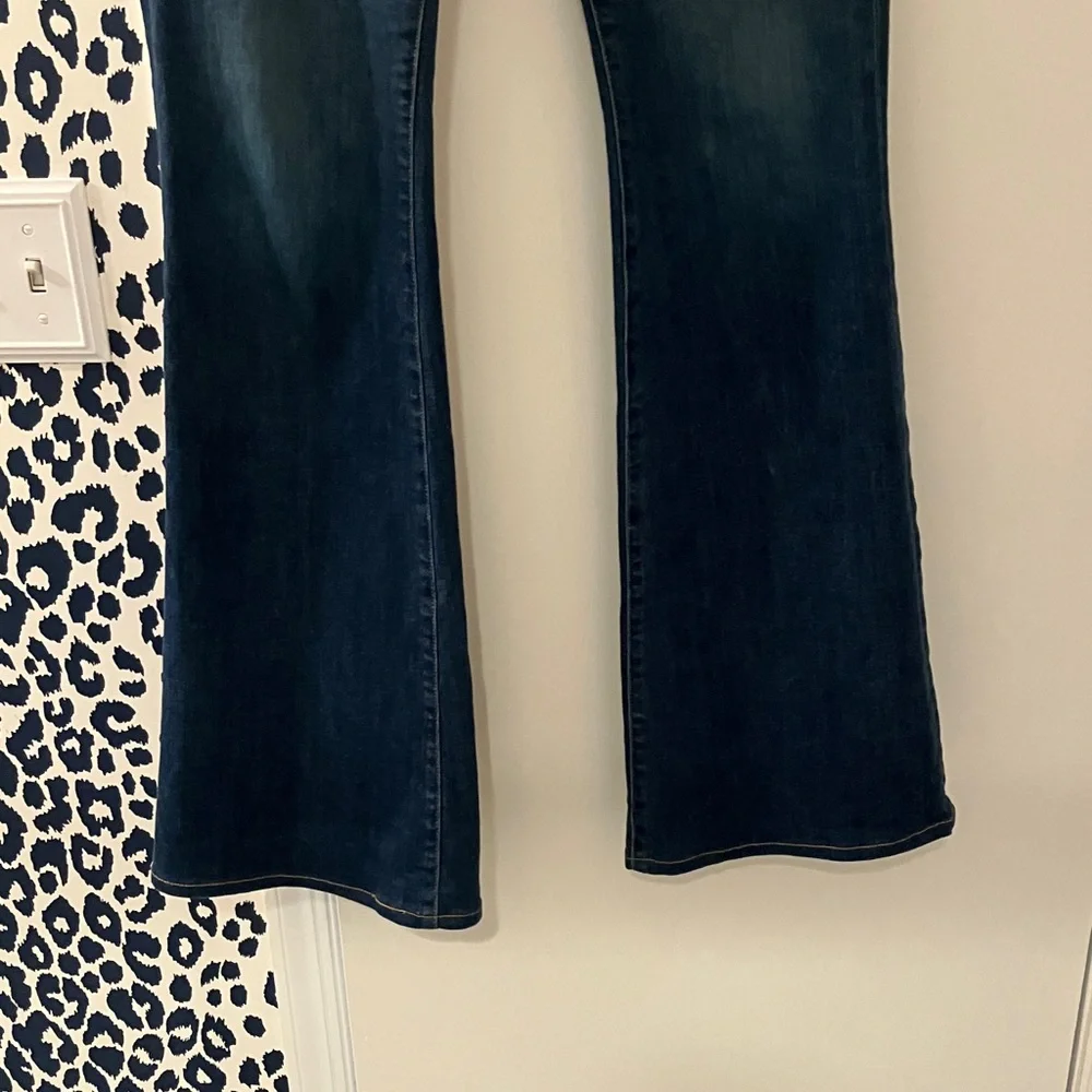 Veronica Beard Beverly skinny flare high rise jeans - Picture 10 of 12